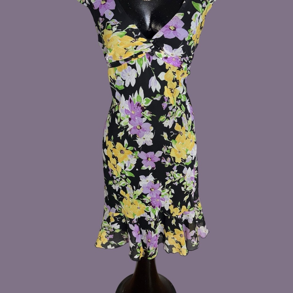 Speechless floral dress - Picture 2 of 16